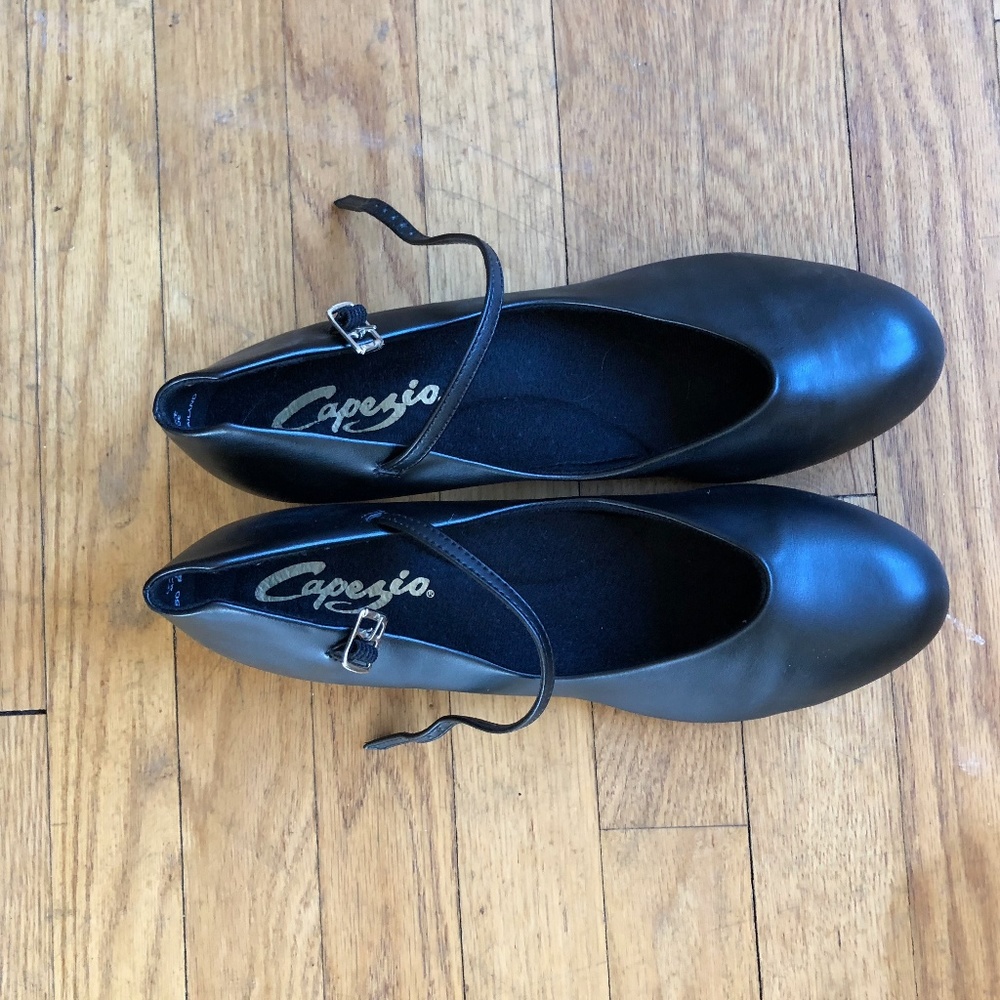Capezio black character shoes